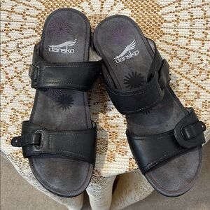 Dansko Black Leather Sandals Size 11